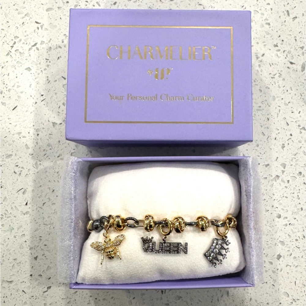 Charmelier - The Queen Bee -Gold and Hematite Charm Bracelet - Bomb Party
